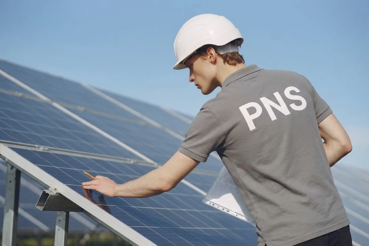 Installation photovoltaïque dans le Val-d'Oise